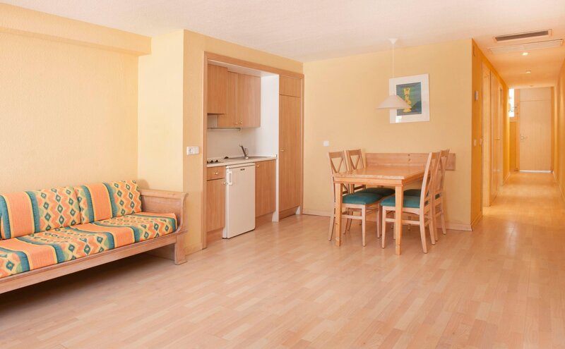 Iberostar Waves Ciudad Blanca 30