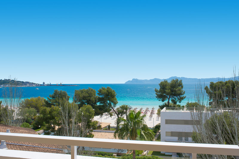 Iberostar Waves Ciudad Blanca 28