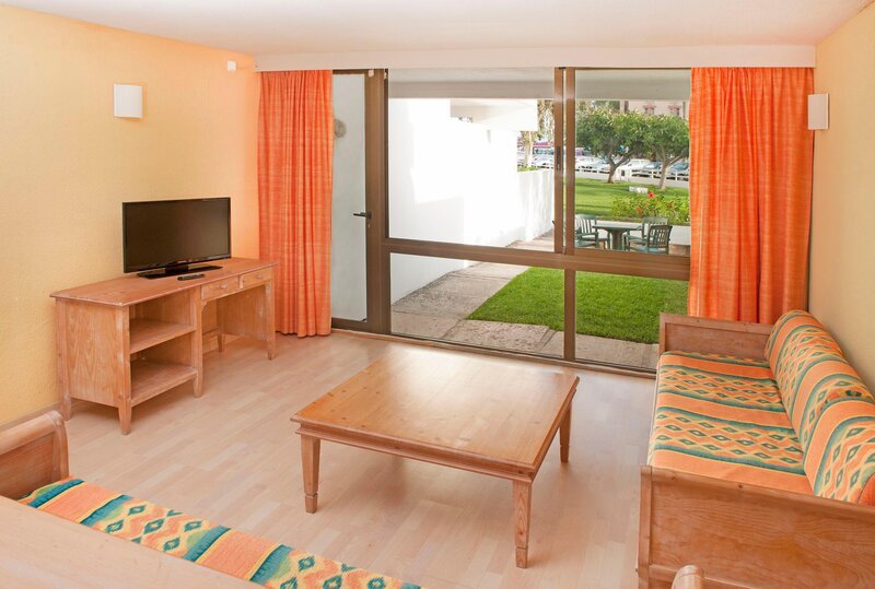 Iberostar Waves Ciudad Blanca 29