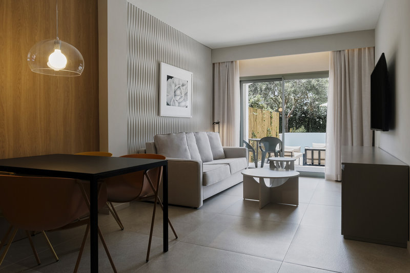 Prinsotel La Dorada 6