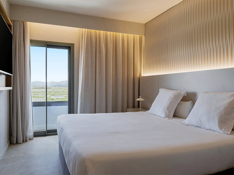 Prinsotel La Dorada 2 - Room Example