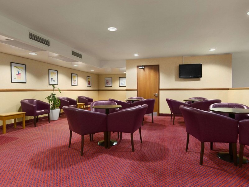 Days Inn by Wyndham Maui Oceanfront 16