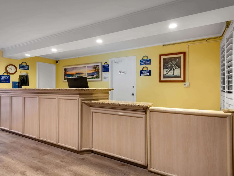 Days Inn by Wyndham Maui Oceanfront 17