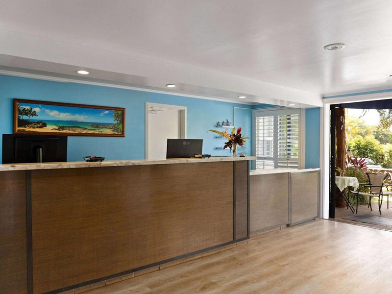 Days Inn by Wyndham Maui Oceanfront 19