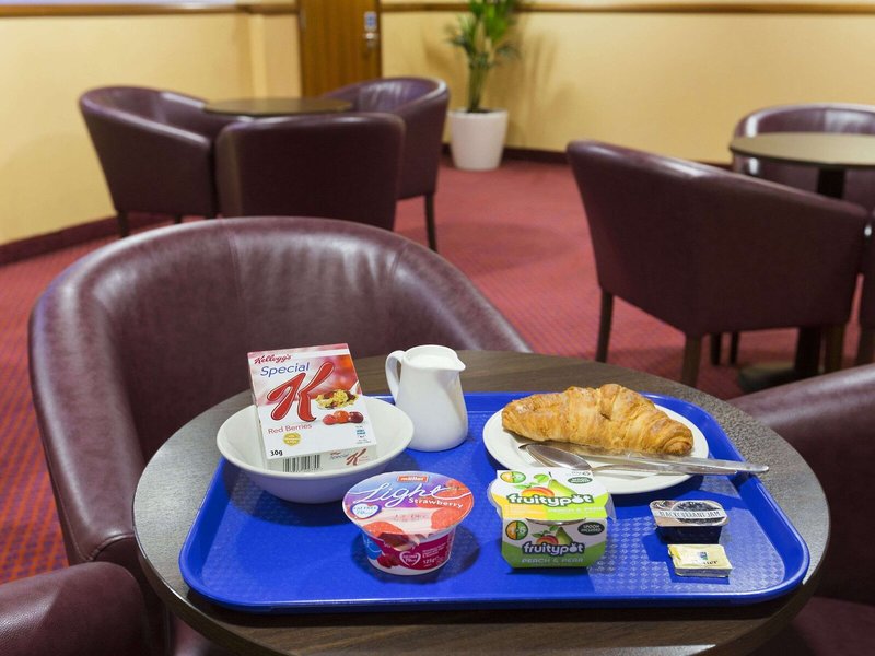 Days Inn by Wyndham Maui Oceanfront 21