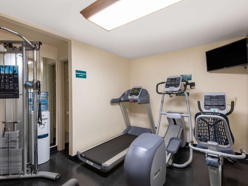 Days Inn by Wyndham Maui Oceanfront 27