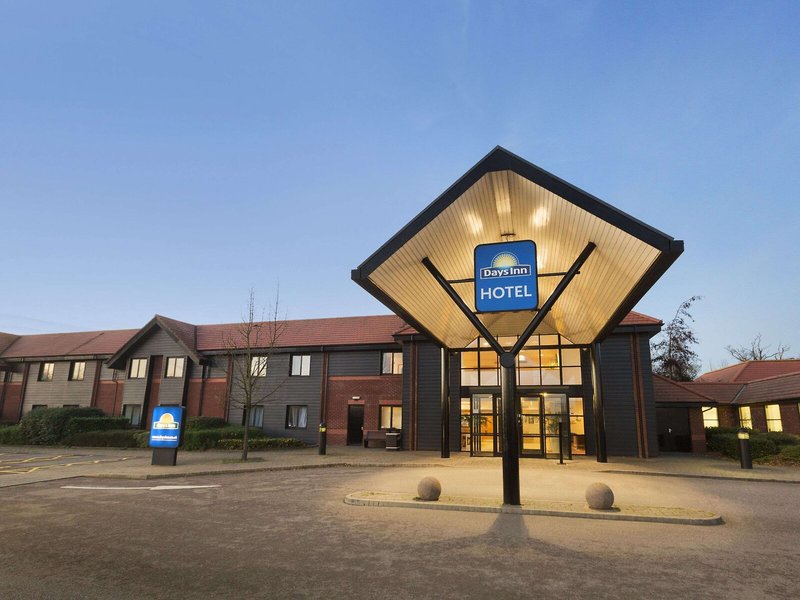 Days Inn by Wyndham Maui Oceanfront