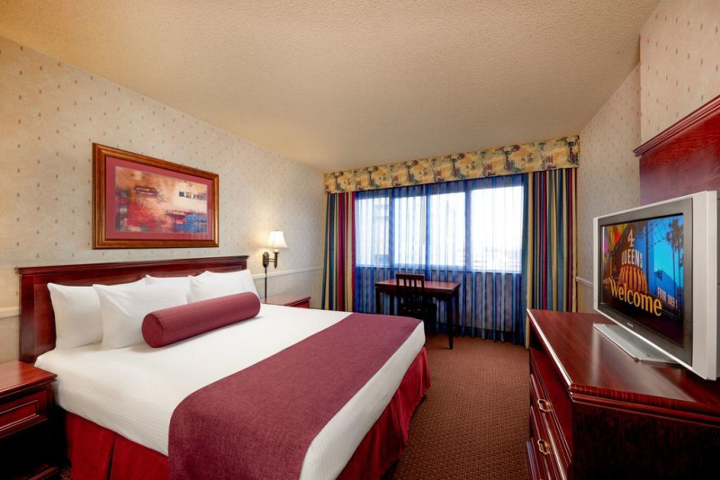 Four Queens Casino & Hotel 4