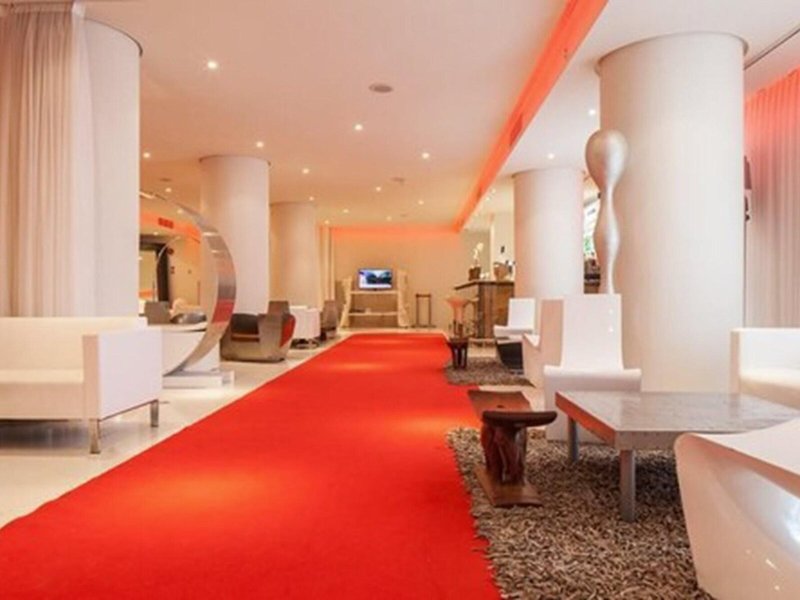 El Hotel Pacha 18