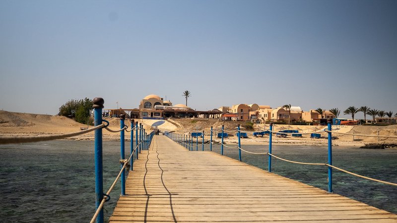 Rohanou Beach Resort & Ecolodge 3