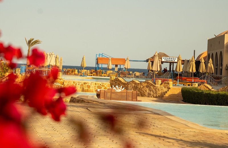Rohanou Beach Resort & Ecolodge 6