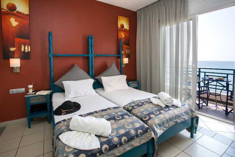 Thalassies Hotel 2