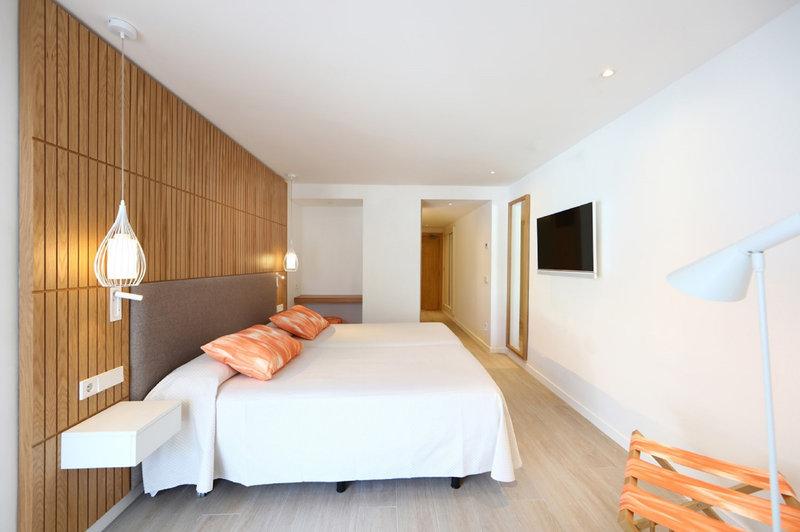 Iberostar Waves Playa de Muro 50