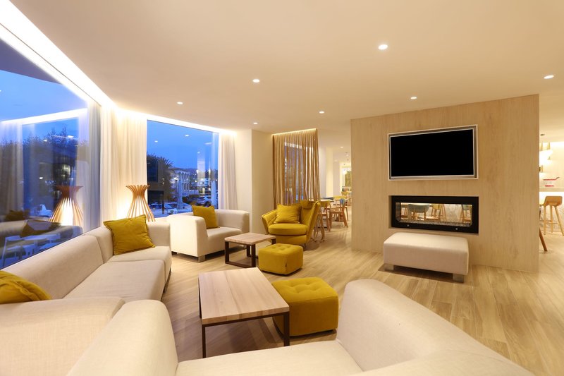 Iberostar Waves Playa de Muro 7