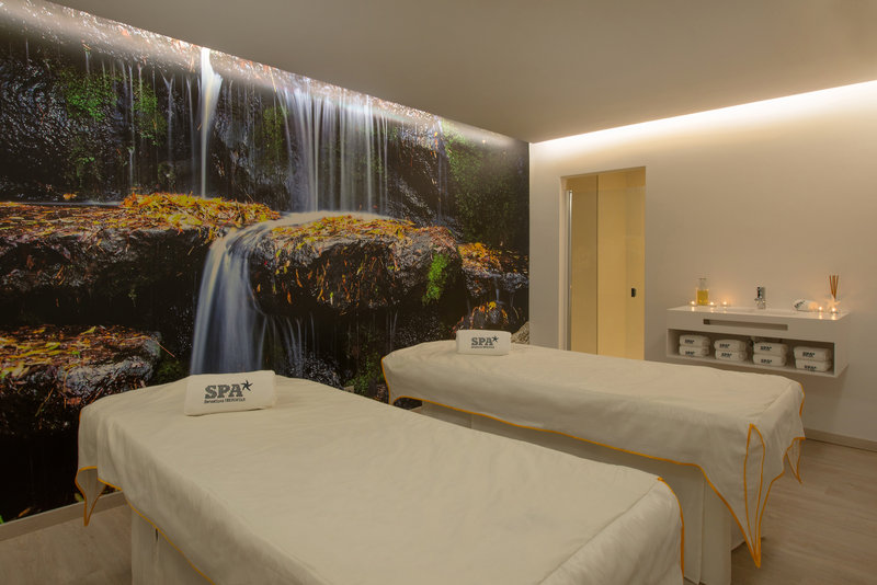 Iberostar Waves Playa de Muro 36