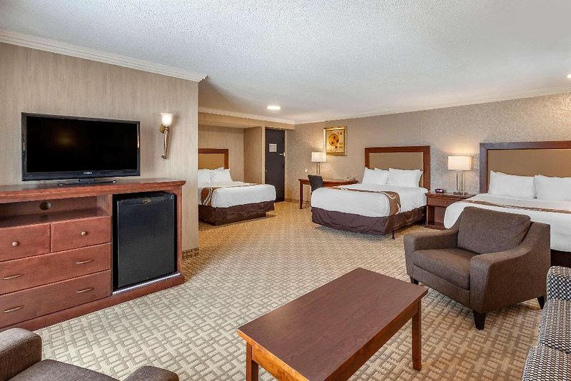 Quality Inn & Conference Centre Midland