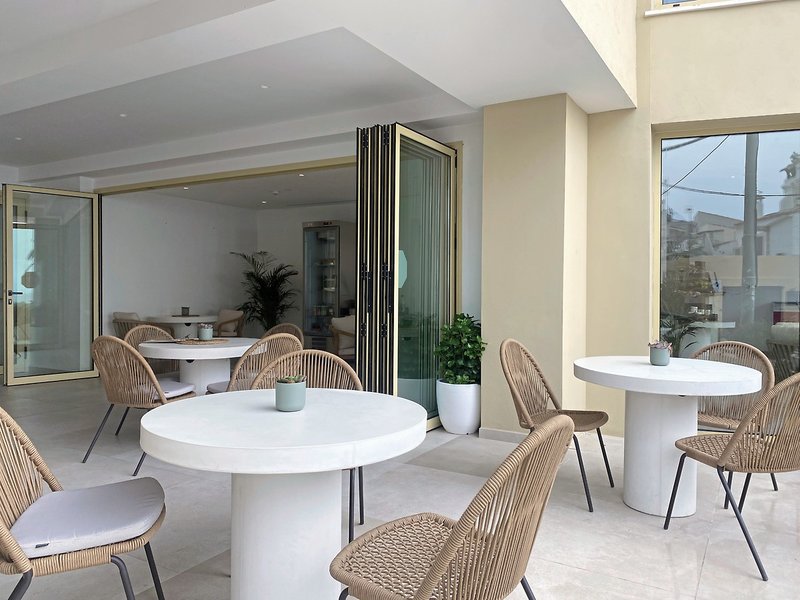 HSM President Golf & Spa 40 - Room Example