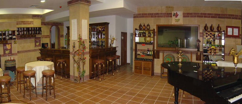 Estreya Palace 9
