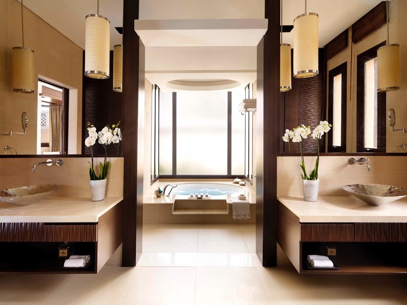 Anantara The Palm Dubai Resort 37 - Bathroom Example