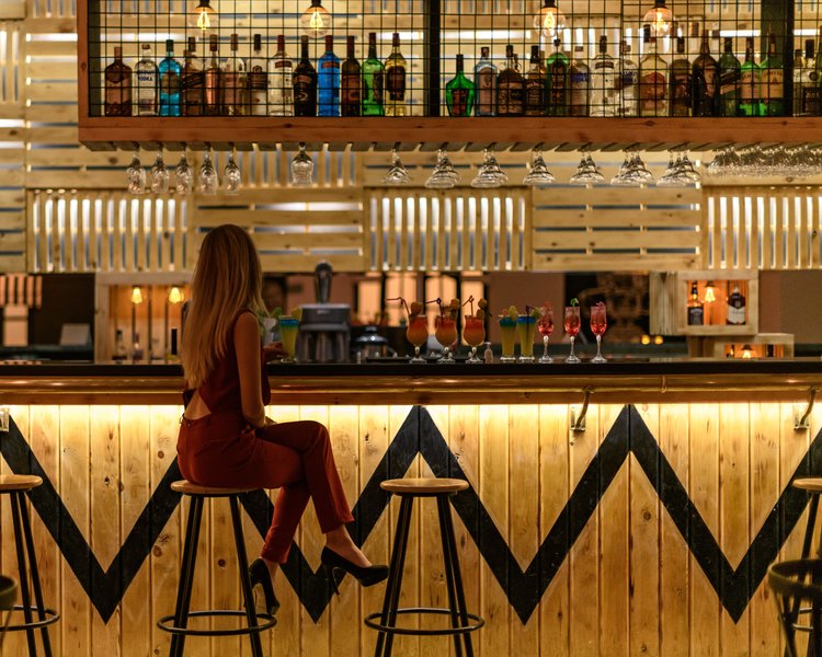 Desert Rose Resort 25