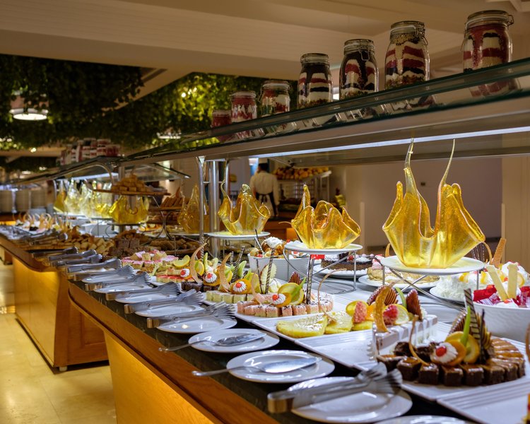 Desert Rose Resort 26