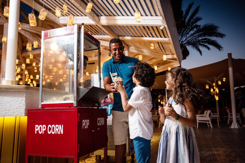 Desert Rose Resort 33