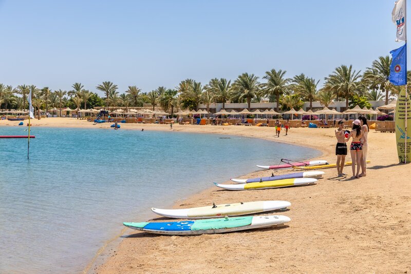 Desert Rose Resort 49