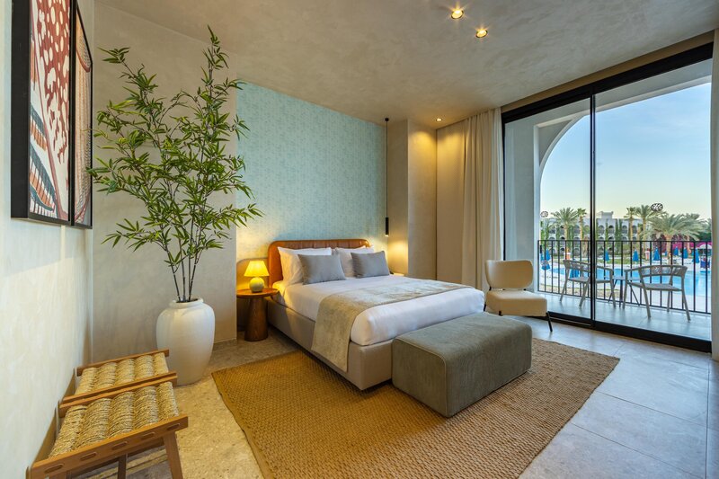 Desert Rose Resort 53