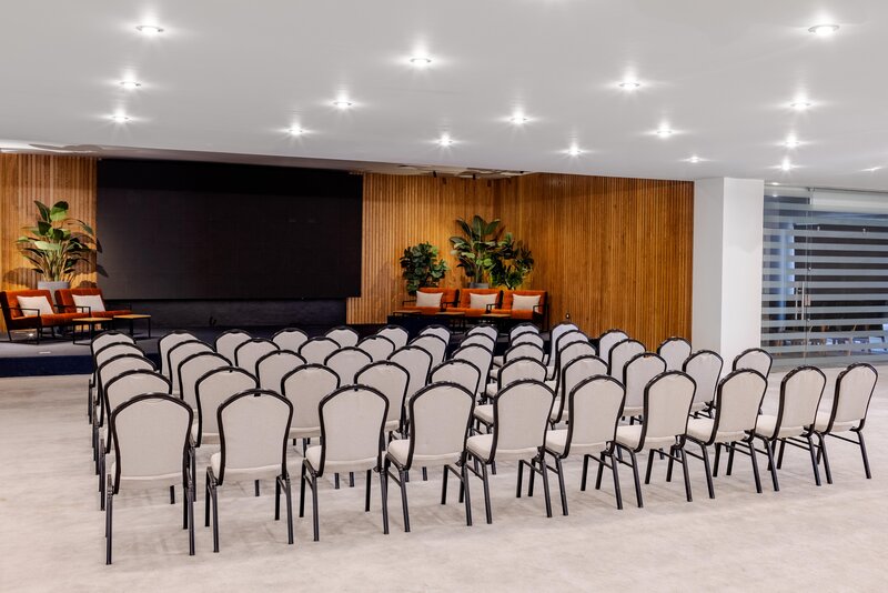 Desert Rose Resort 103