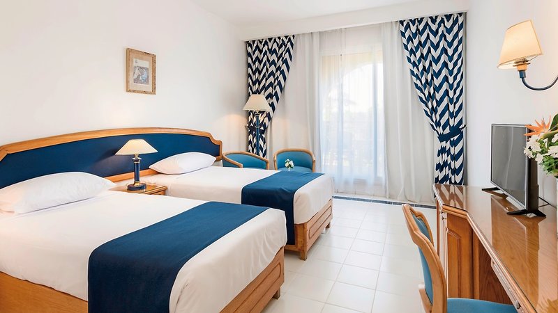 Desert Rose Resort 8