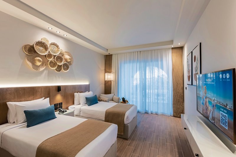 Desert Rose Resort 17