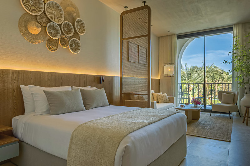 Desert Rose Resort 19