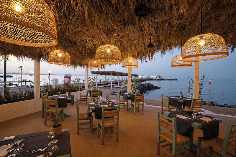 Desert Rose Resort 27