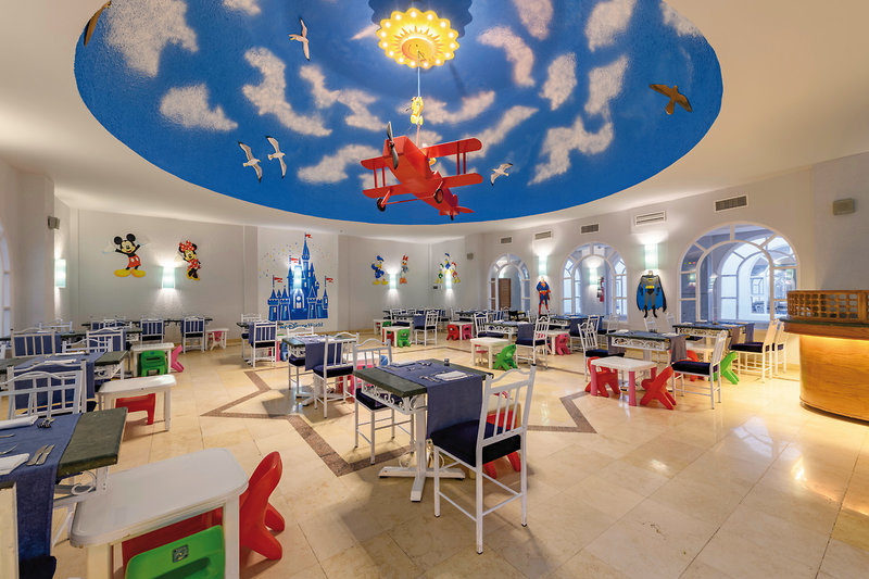 Desert Rose Resort 32