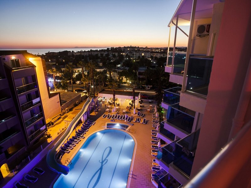 Infinity Beach Hotel Alanya 8