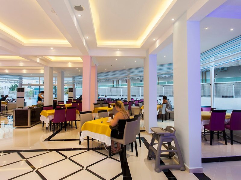 Infinity Beach Hotel Alanya 11