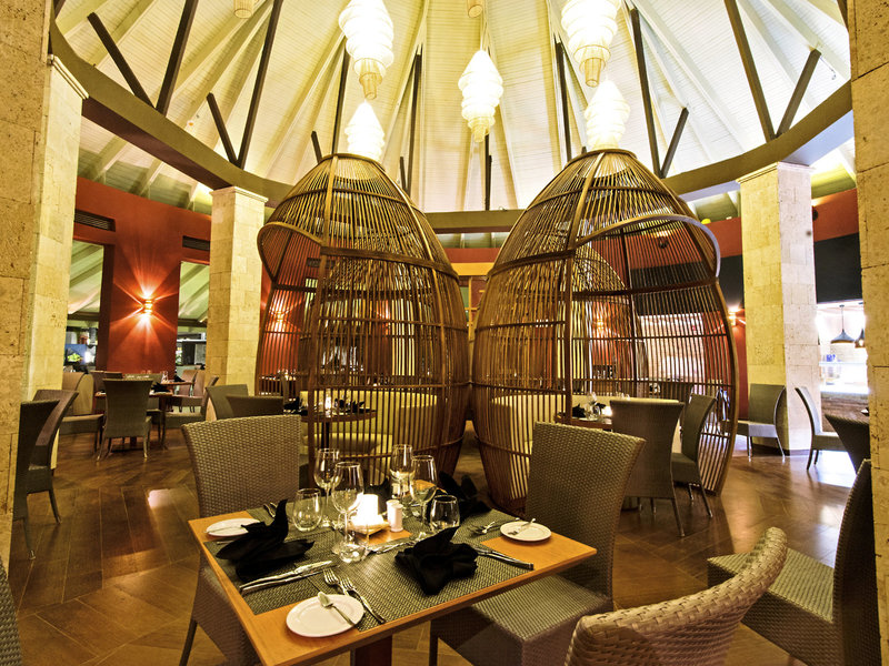 Hideaway at Royalton Blue Waters 17