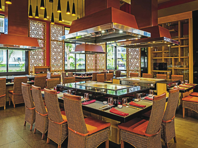 Hideaway at Royalton Blue Waters 18