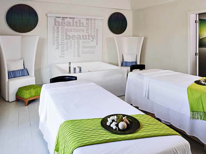 Hideaway at Royalton Blue Waters 41