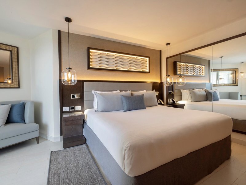 Hideaway at Royalton Blue Waters 46