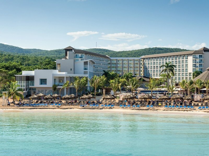Hideaway At Royalton Blue Waters 6