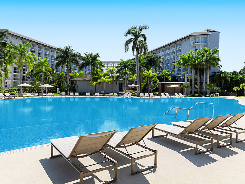 Hideaway At Royalton Blue Waters 5