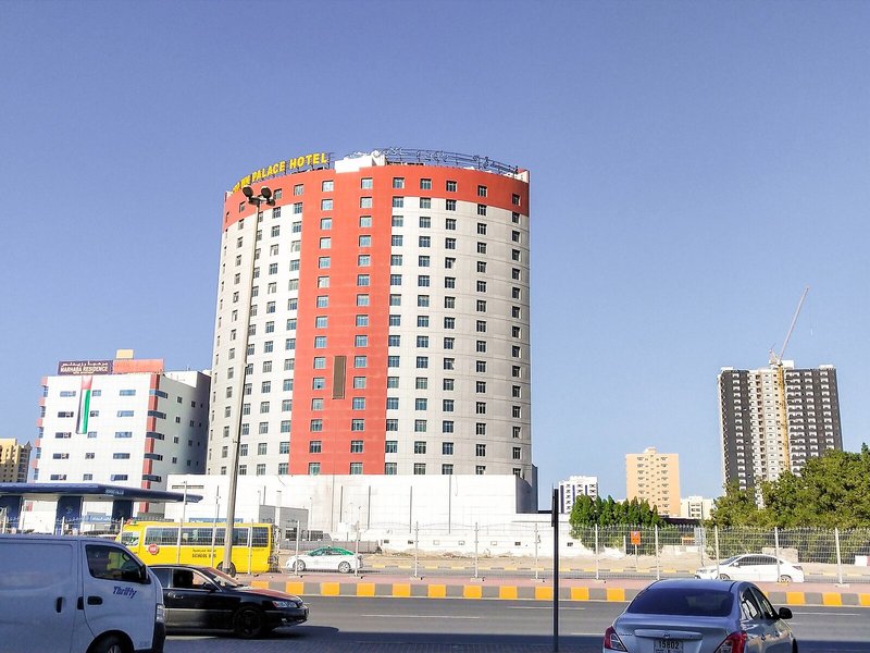 Crown Palace Hotel 3