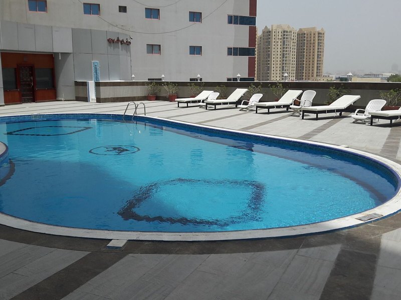 Crown Palace Hotel 6