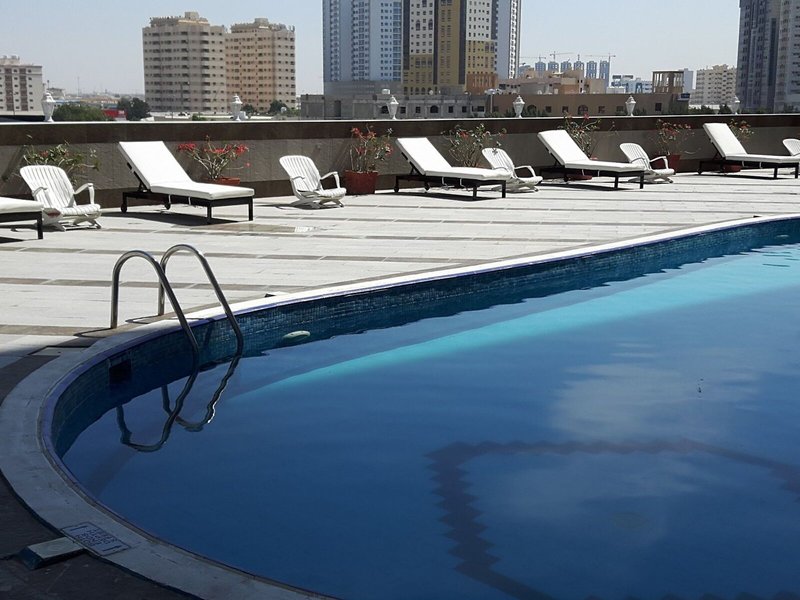 Crown Palace Hotel 9