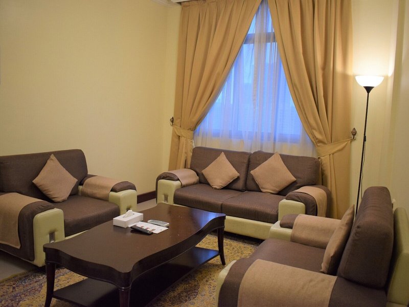 Crown Palace Hotel 15
