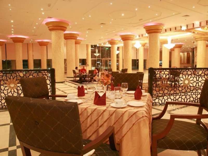 Crown Palace Hotel 20