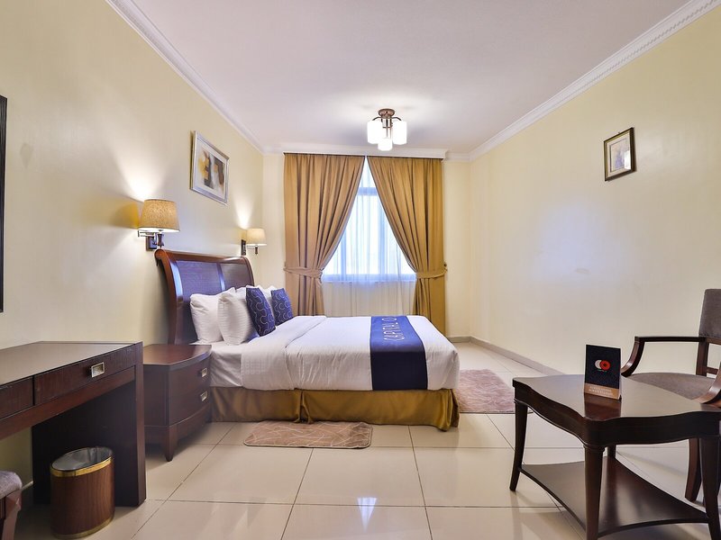 Crown Palace Hotel 34