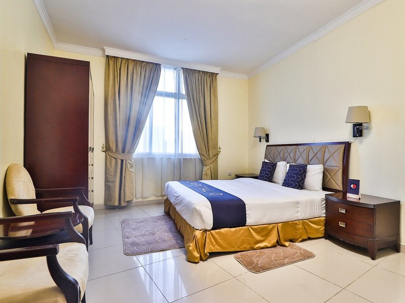 Crown Palace Hotel 48