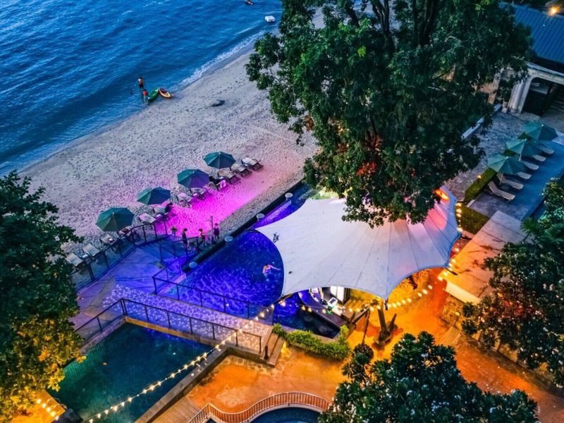 Modus Beachfront Resort Pattaya 14